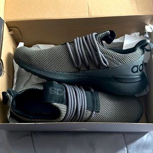 Size 11 sneakers for sale $15 bucks